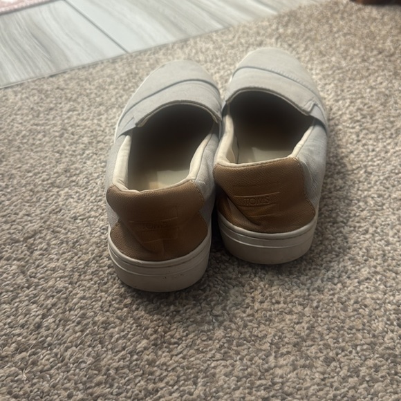 Toms Gray Loafers Casual Slip-Ons - Picture 2 of 6